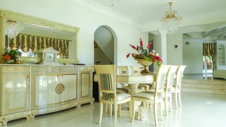 Villa Millesime เลอ ฟร็องซัว ภายนอก รูปภาพ